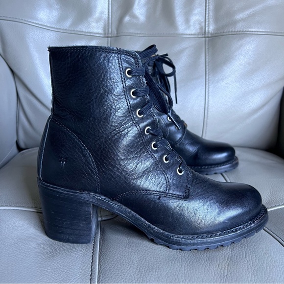 Frye Sabrina 6G Lace Up Combat Leather Boot Sz 8 M Black Grunge Chunky Casual - Picture 3 of 17